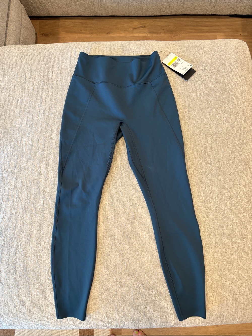 Nike Universa High-Rise 7/8 Leggings • NWT • Women’s small NEW Teal HQ6813-478 - Picture 7 of 8